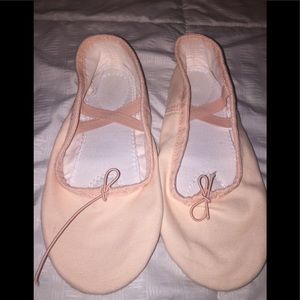 Ballet slippers